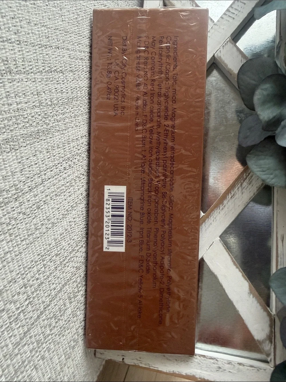 REBEL Brown Silky Eyeshadow Palette - Warm Brown Tones. Brand New
